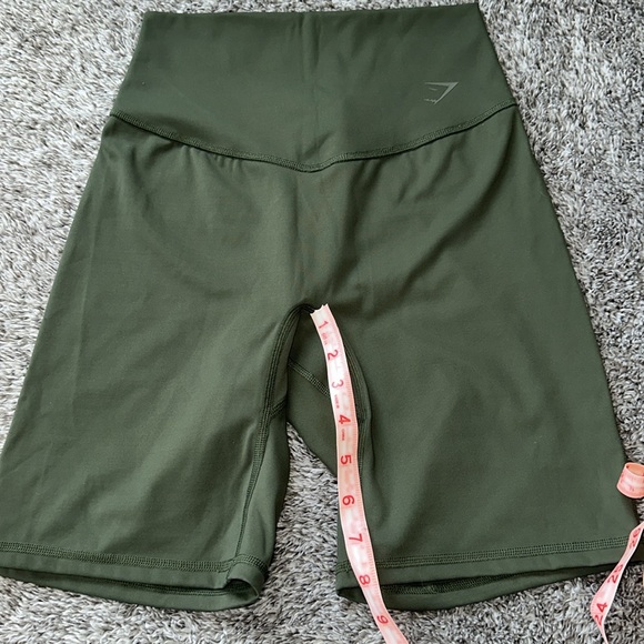 Gymshark Elevate Shorts - NWOT - Picture 9 of 11